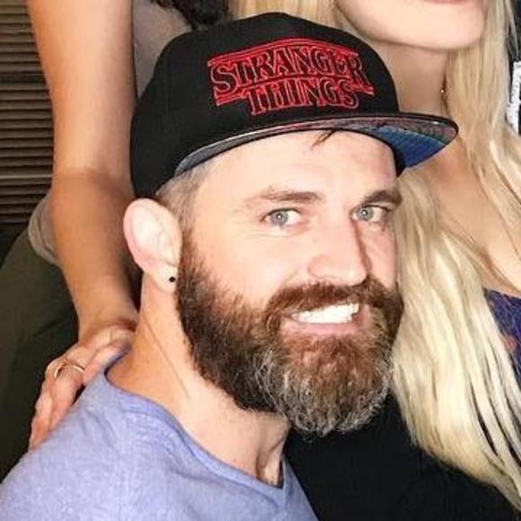 Meet your Posher, Benjamin - Picture 1 of 1